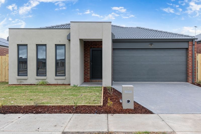 8 Ivanhoe Road, Wallan