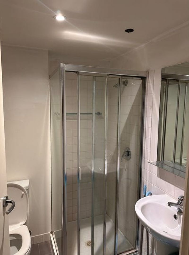 Prime City Location – Studio Apartment on Flinders Street