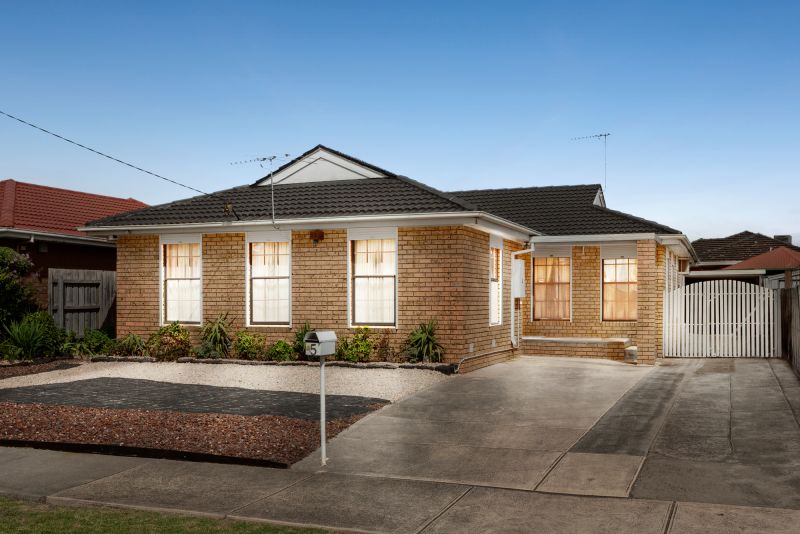 5 Tunbridge Crescent, Lalor