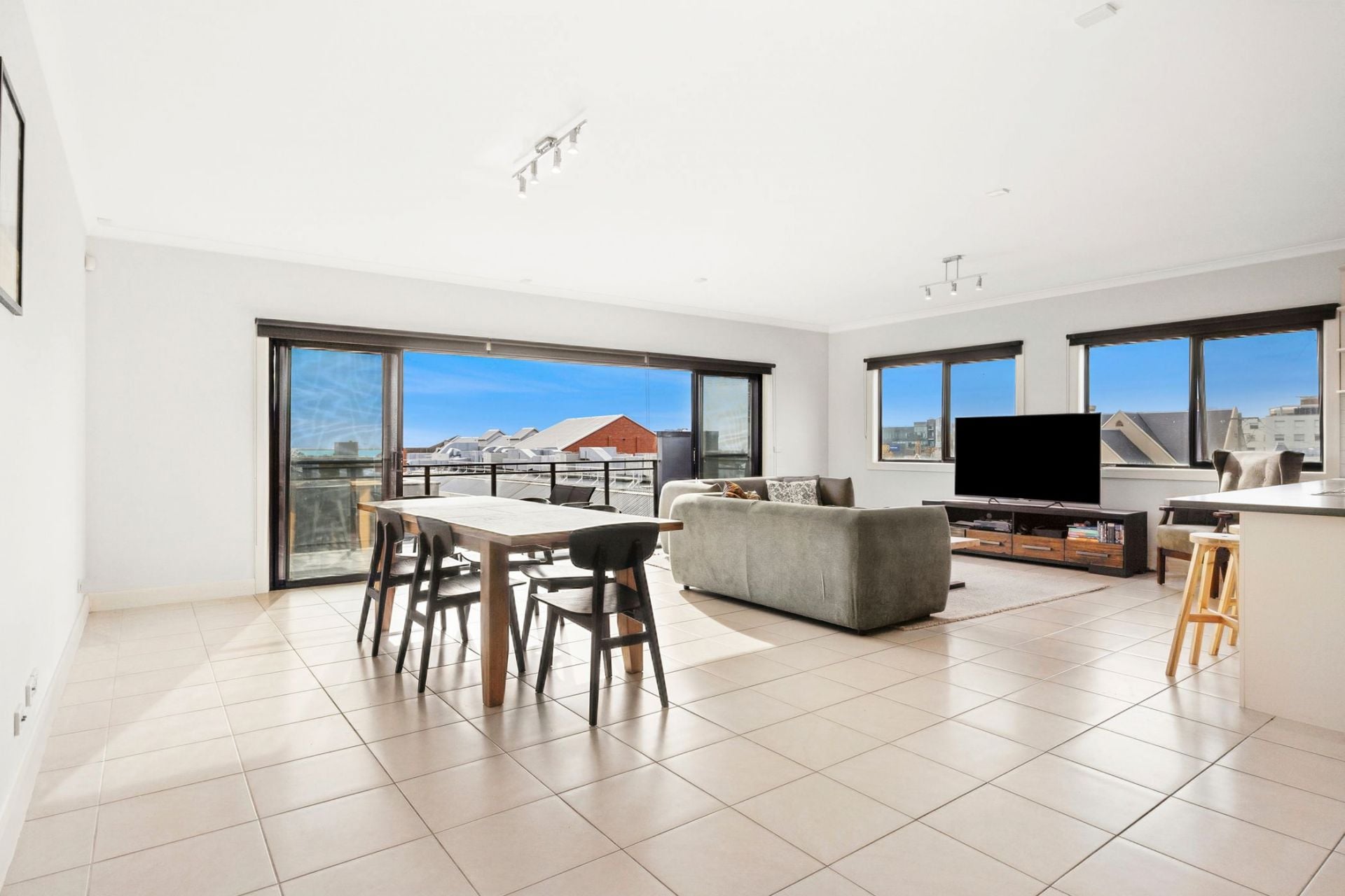 3/2A Market Street South, Geelong - Thumbnail 3