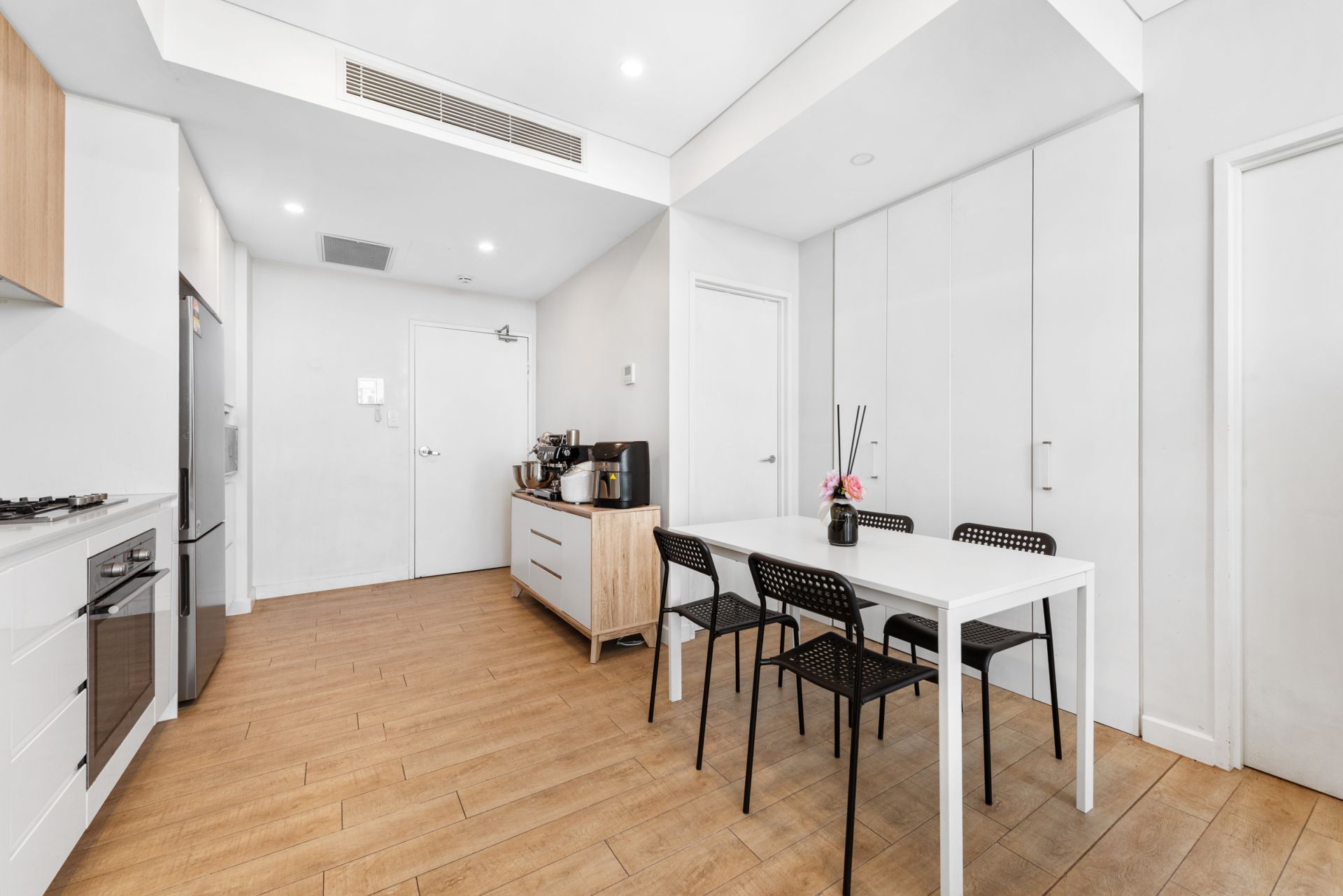 504/538-546 Canterbury Road, Campsie, Campsie - Thumbnail 3