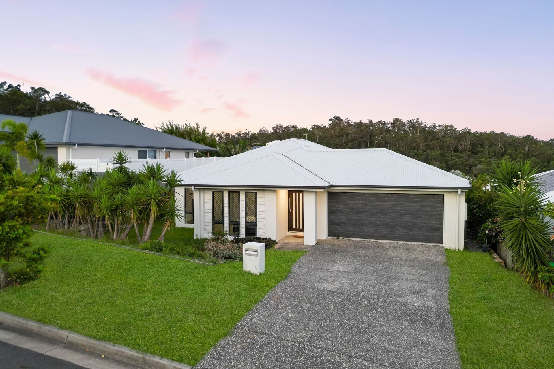 13 Frogmouth Street, Upper Coomera - Thumbnail 6