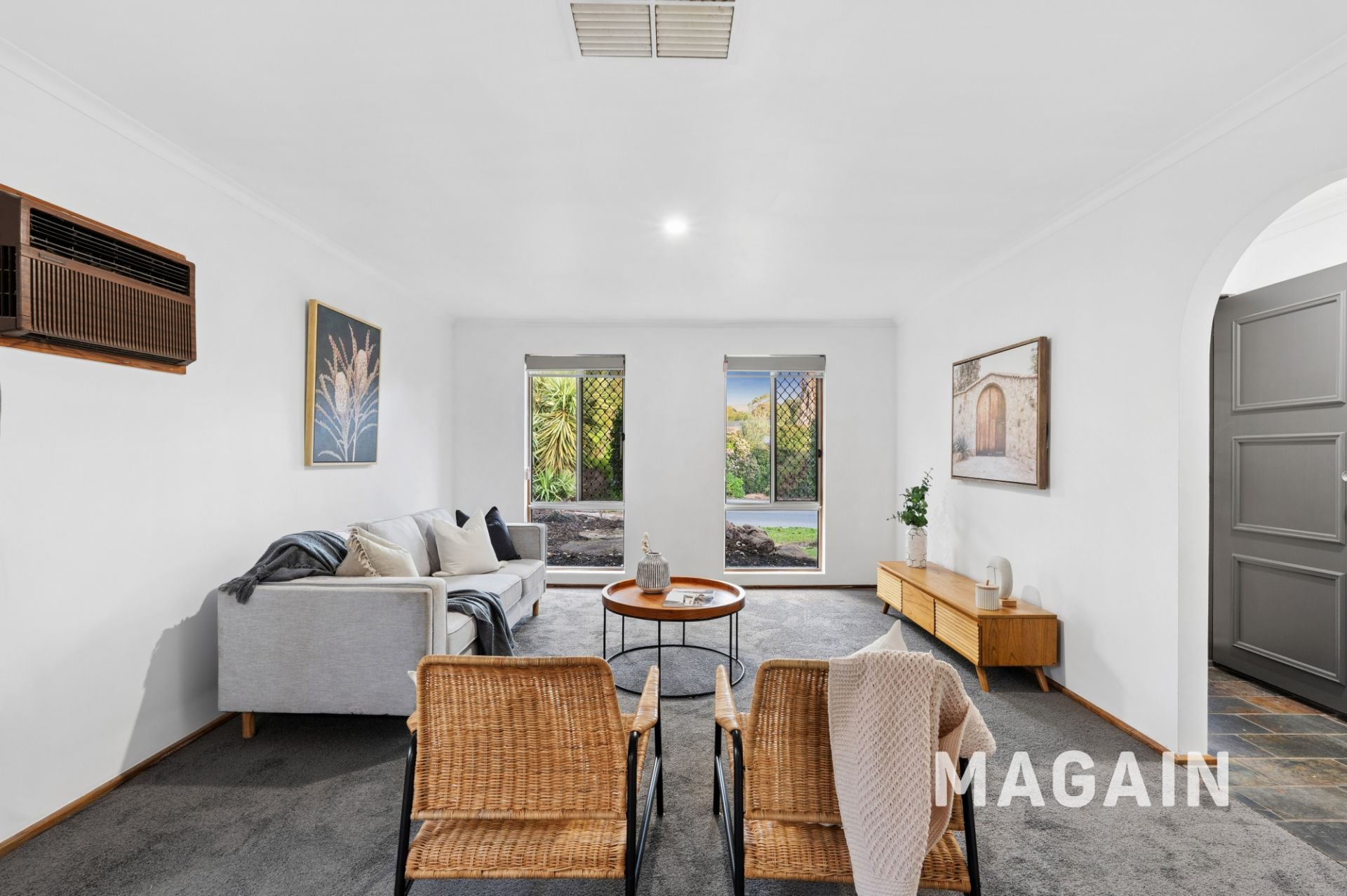11 Kingsbridge Drive Morphett Vale SA, Morphett Vale - Image 1