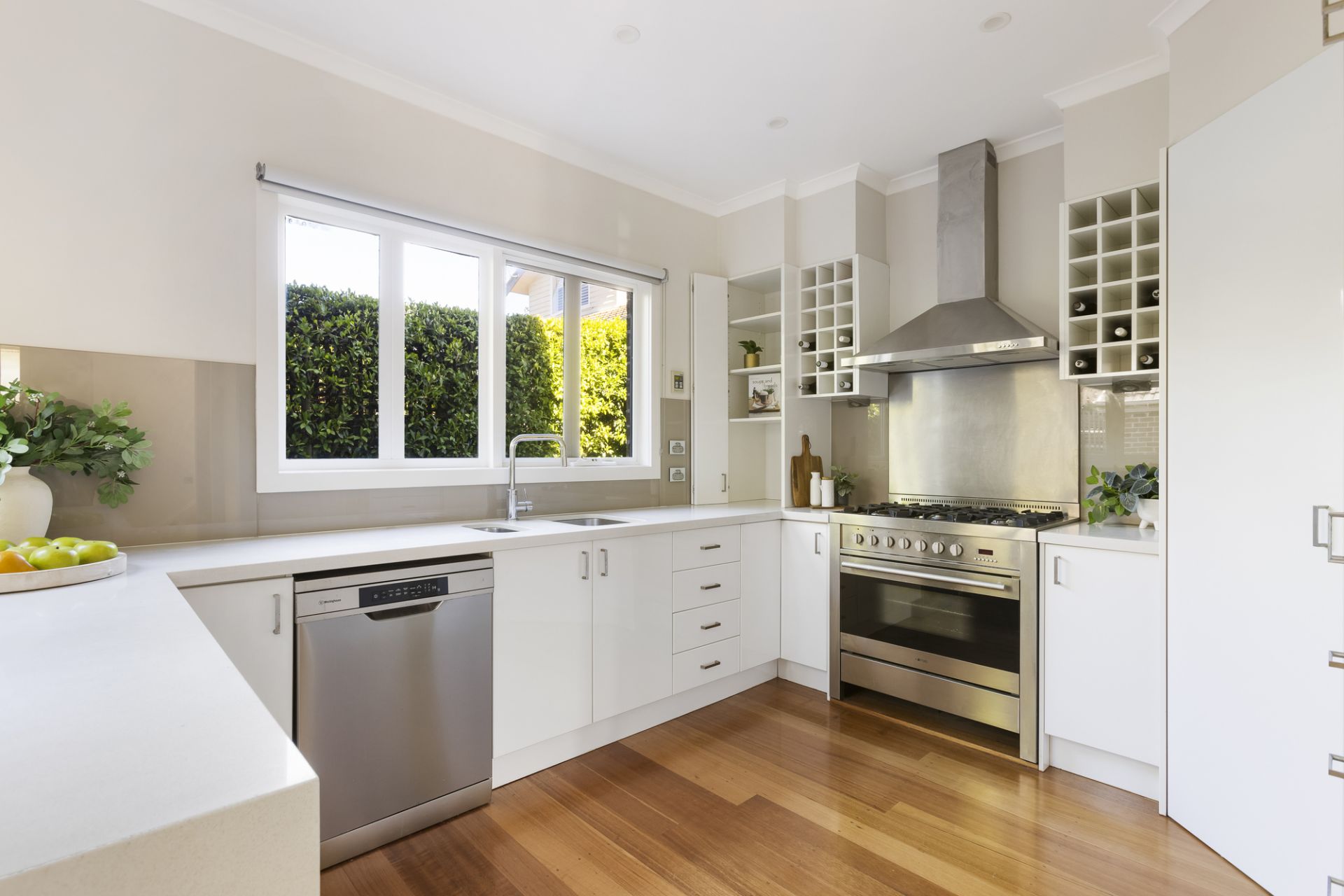 74 Gardiner Parade, Glen Iris, Glen Iris - Thumbnail 4