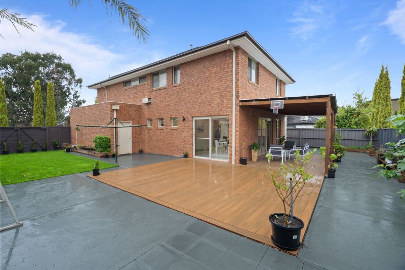 38 Great Brome Avenue, Epping