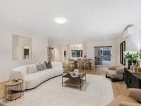 Exceptional Waterfront Home with Space & Style QLD, Exceptional Waterfront Home With Space & Style - Thumbnail 5