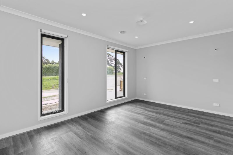 280 Spring Street, Beveridge