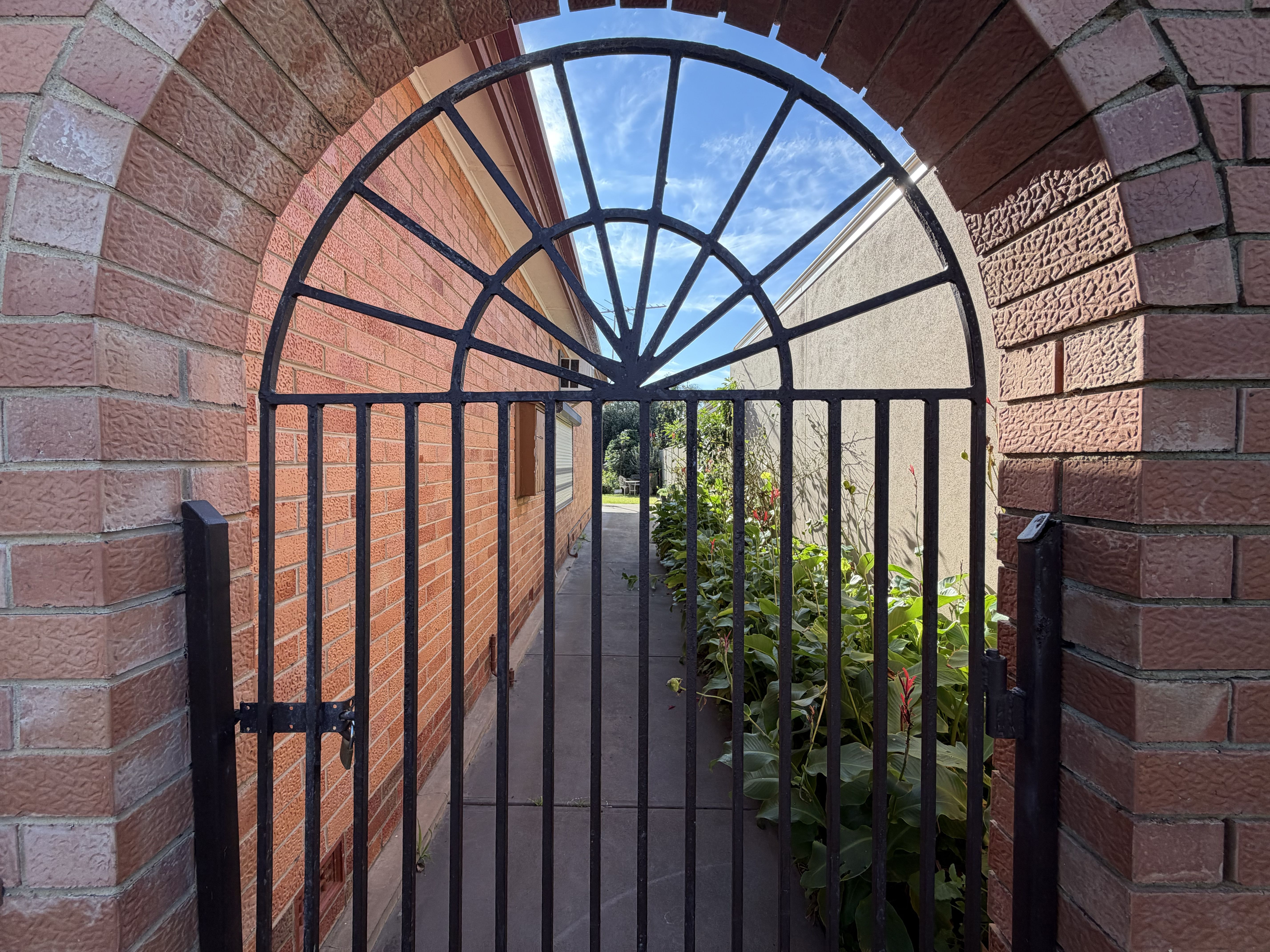 18 Bolingbroke Avenue, Fulham Gardens SA 5024