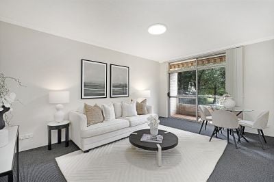 Wollstonecraft 2/22 Hazelbank Road