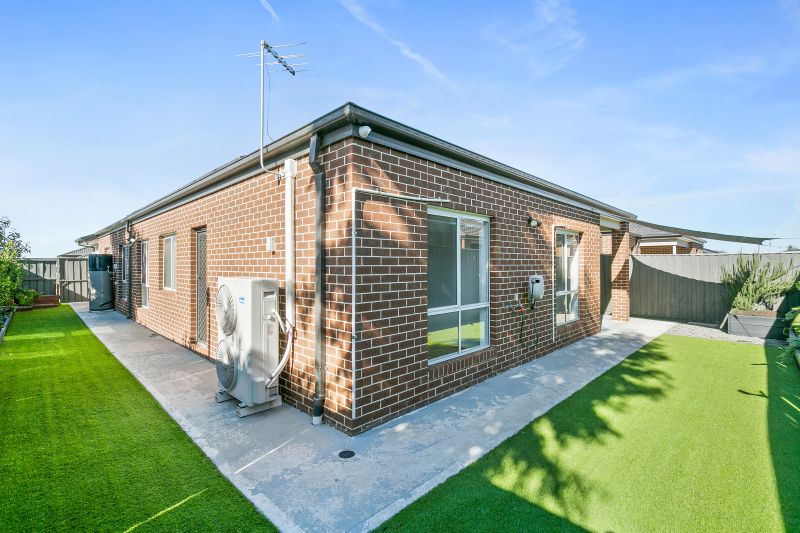 2 Letson Street, Mickleham