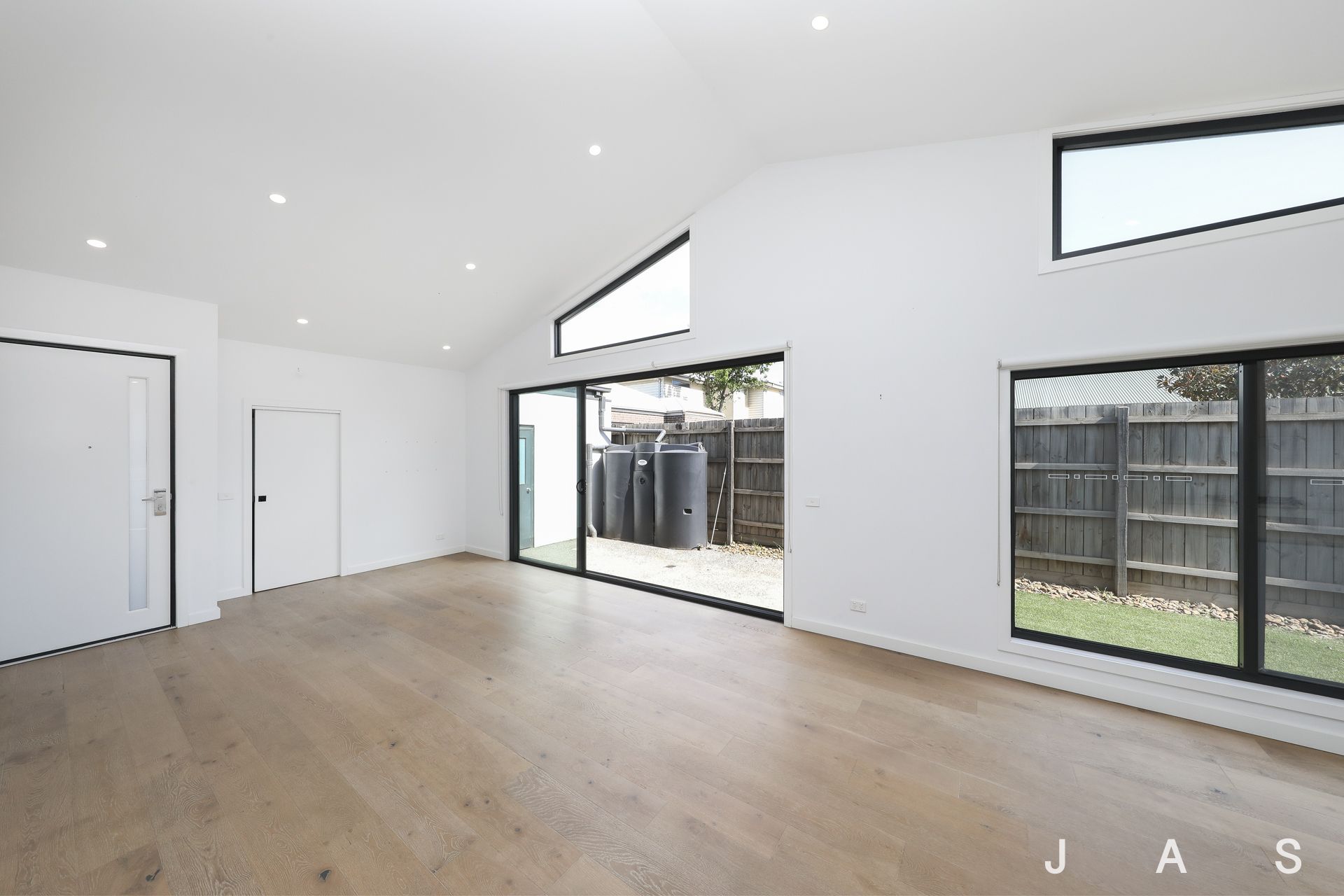 3/6 Corrigan Avenue Brooklyn VIC, Brooklyn - Thumbnail 6
