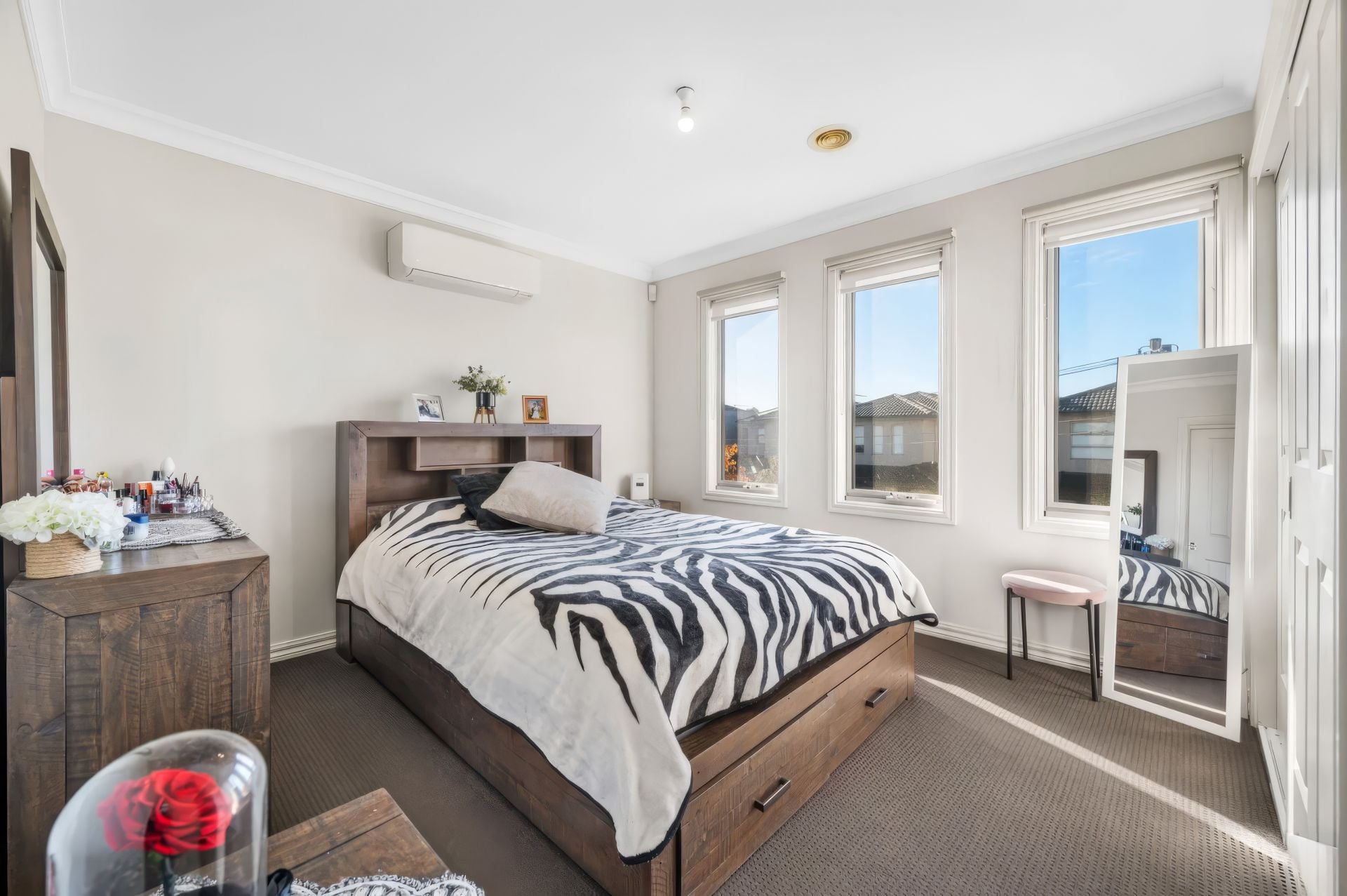 Low Maintenance Living In A Convenient Location