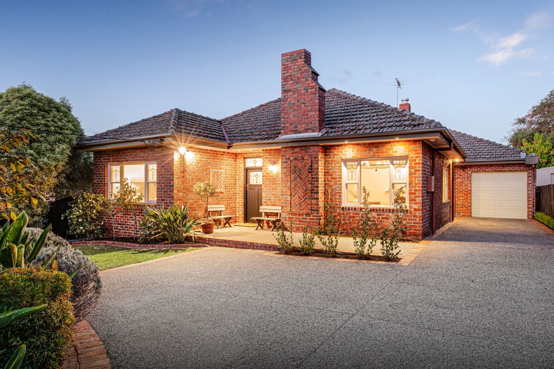 39 Outlook Drive, Camberwell, Camberwell - Image 1
