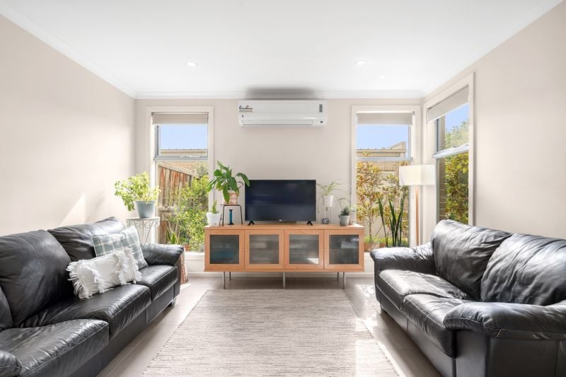 9 Carlow Walk, Lalor