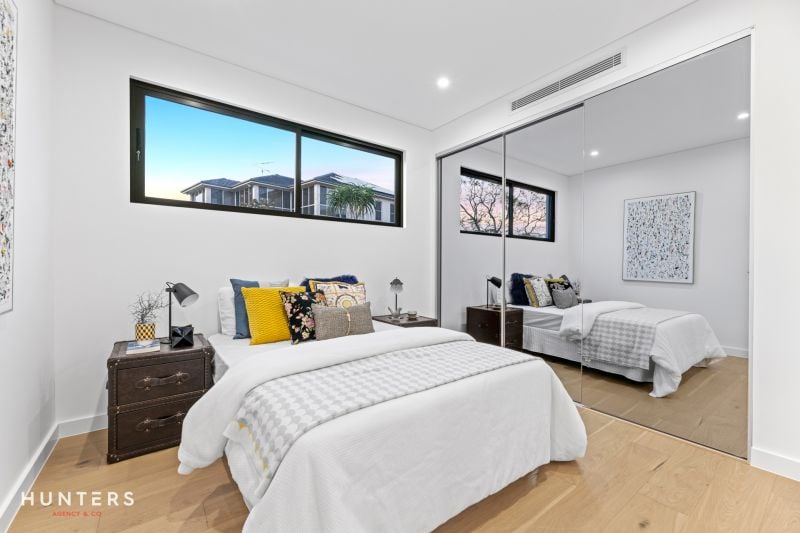 18 Mount Street, Constitution Hill