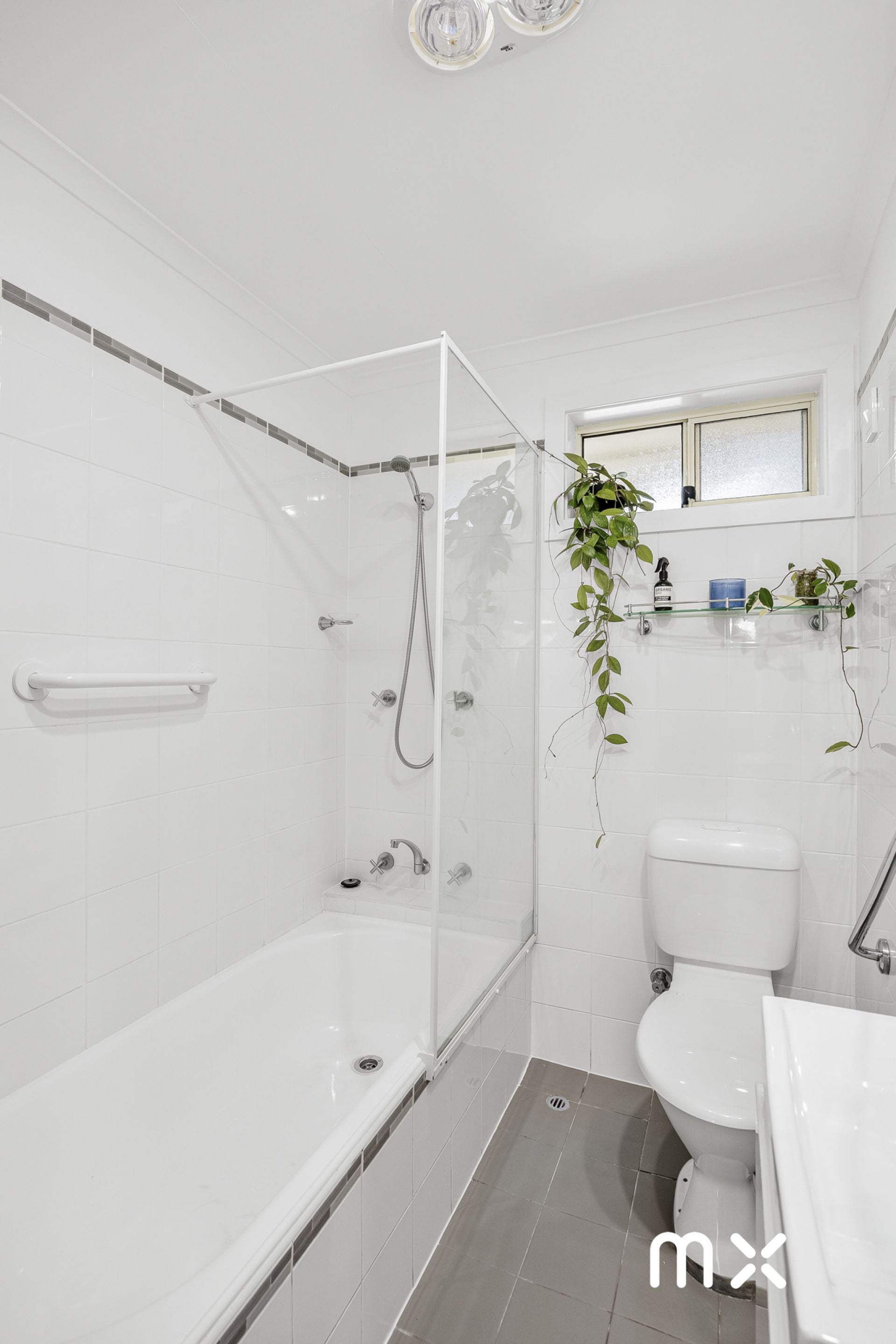 556 Northcliffe Drive, Berkeley - Thumbnail 7