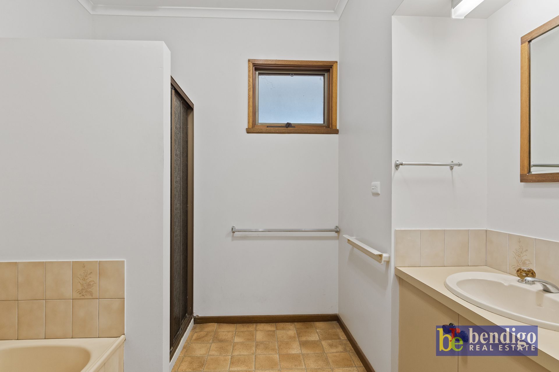 13 William Drive Kangaroo Flat VIC, Flat - Thumbnail 7