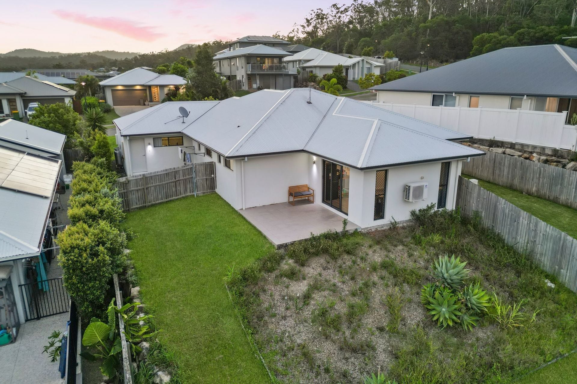 13 Frogmouth Street, Upper Coomera - Thumbnail 2