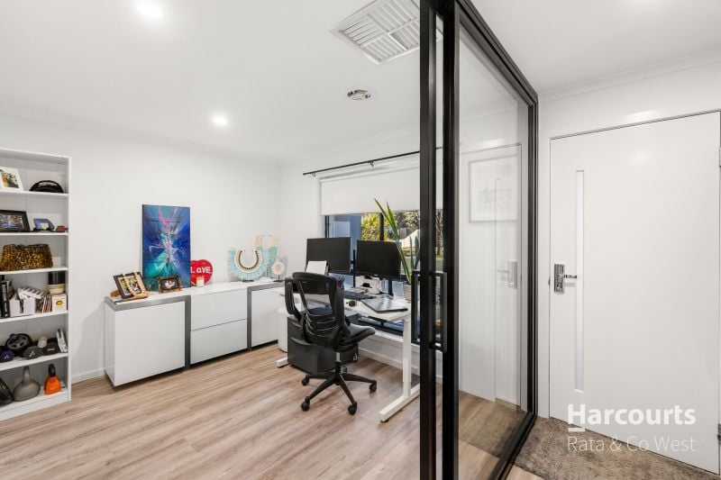 5 Diggers Place, Caroline Springs