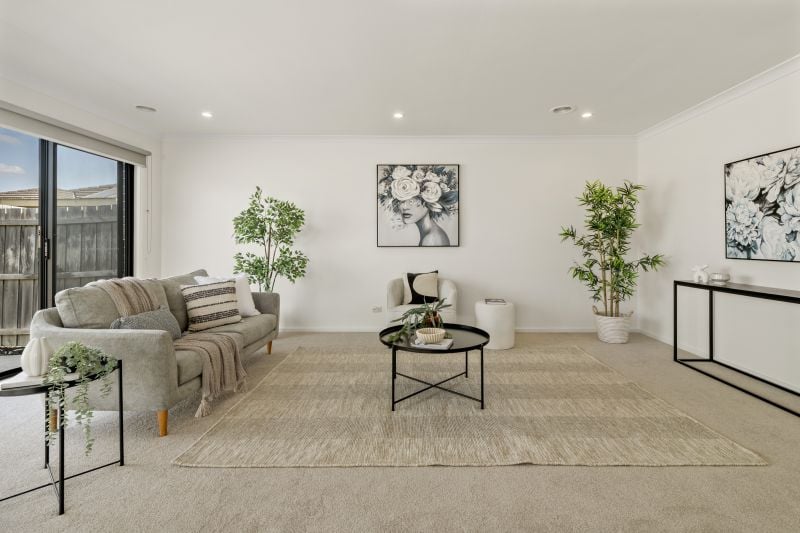 54 Cottage Boulevard, Epping