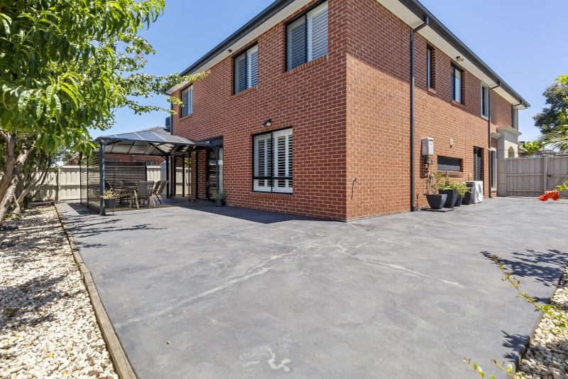 8 Redding Rise, Epping