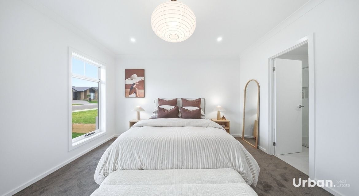 Chisholm 60 Malachite Street