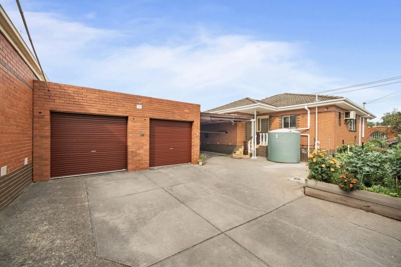 56 Cedar Street, Thomastown