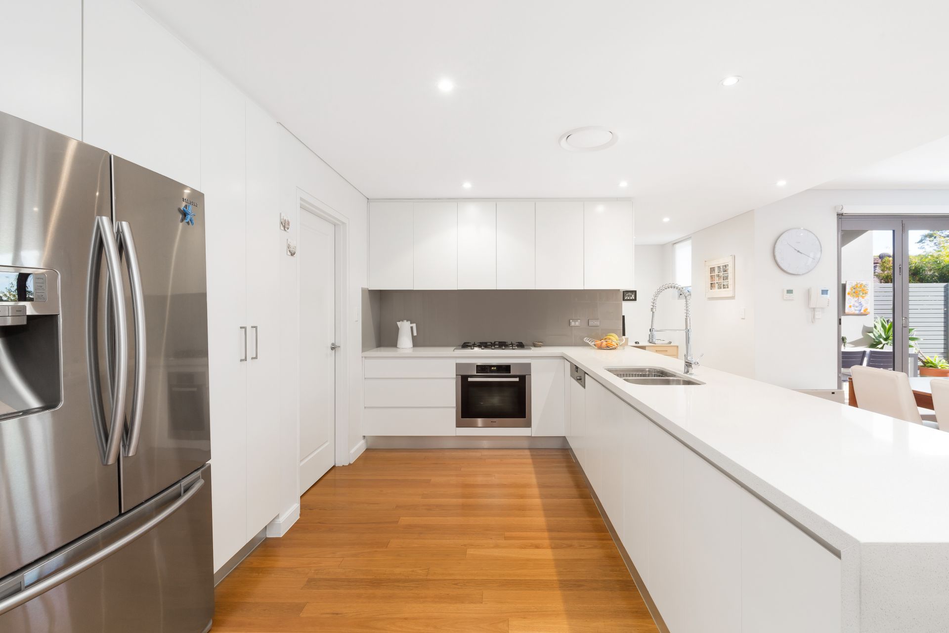 B1/145-147 Russell Avenue, DOLLS POINT, Dolls Point - Thumbnail 2