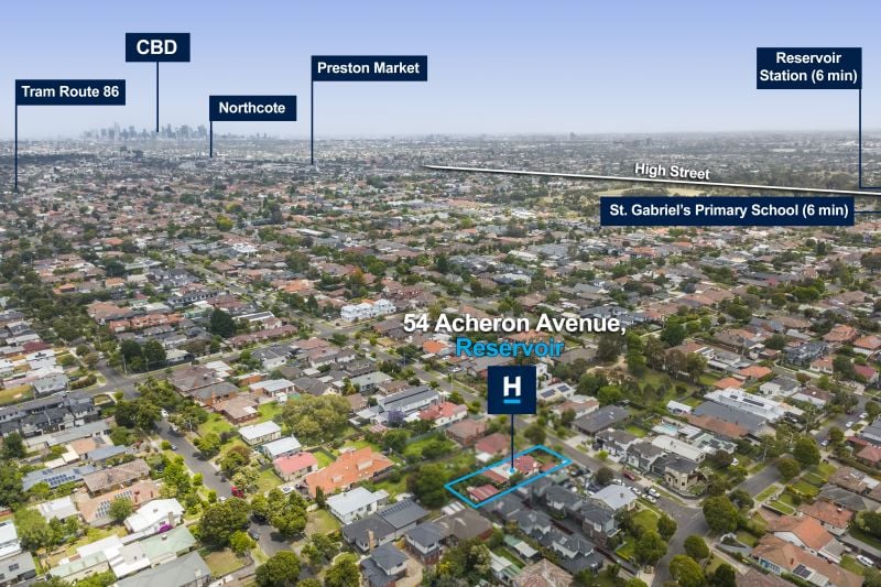 54 Acheron Avenue, Reservoir