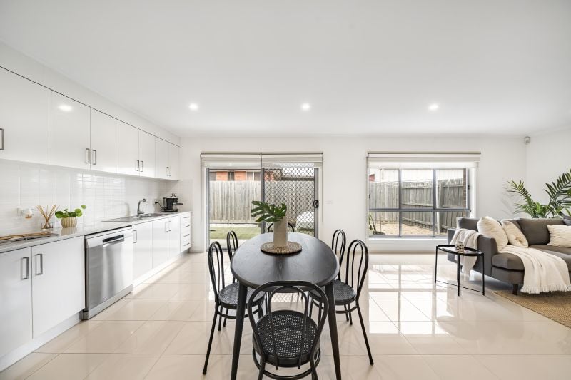 4/13 Clarke Street, Thomastown