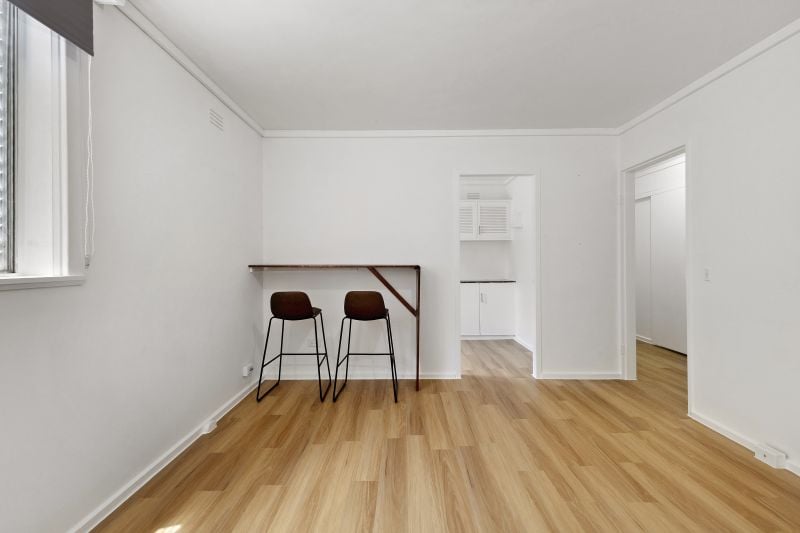 5/696 Plenty Road, Reservoir