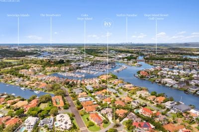 Sold By Broc Pearson 0492 002 094 & Franklin Calugay 0416 427 672