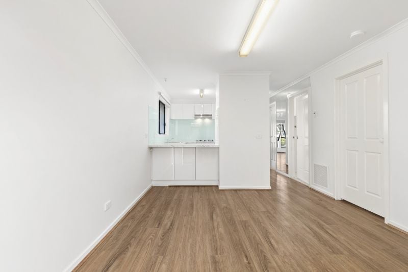 2/6 Campbell Street, Epping