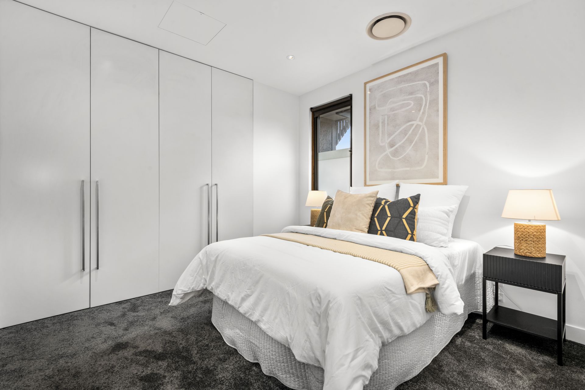 Large Terrace Living Near Merri Creek