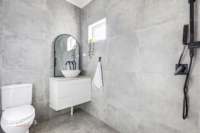 3 & 3A Bettington Road, Oatlands