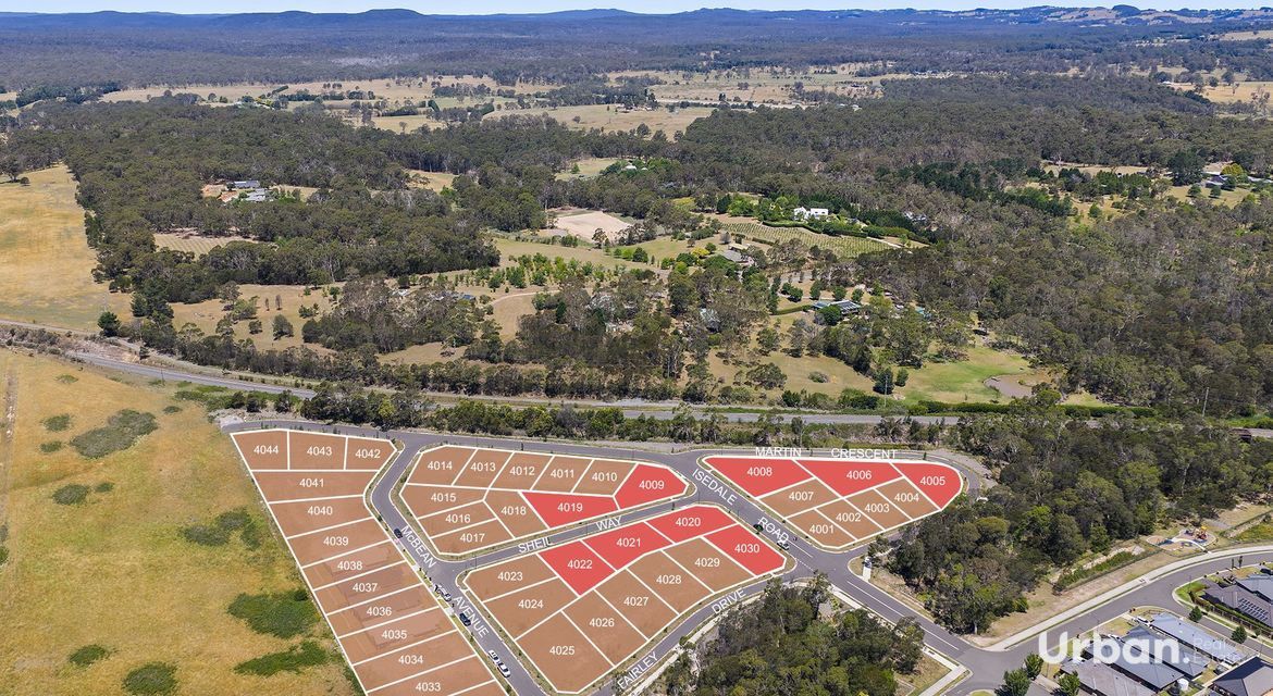 Braemar 4006/11 Martin Crescent