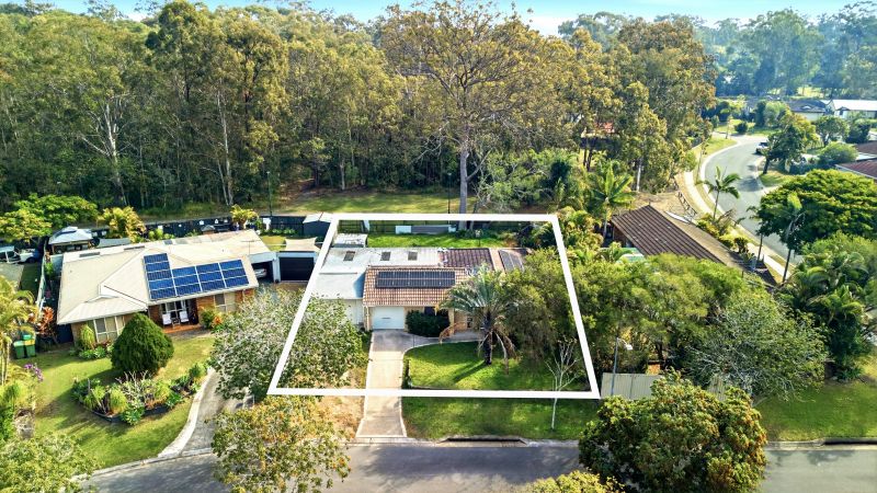 Big Block with Endless Renovation Potential