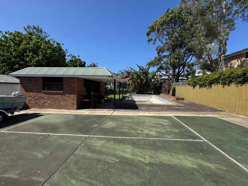 18 Dameeli Avenue Kirrawee NSW, Kirrawee - Thumbnail 3
