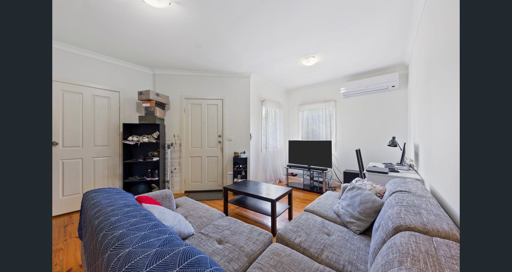 Neat and Tidy Weather Board Home
