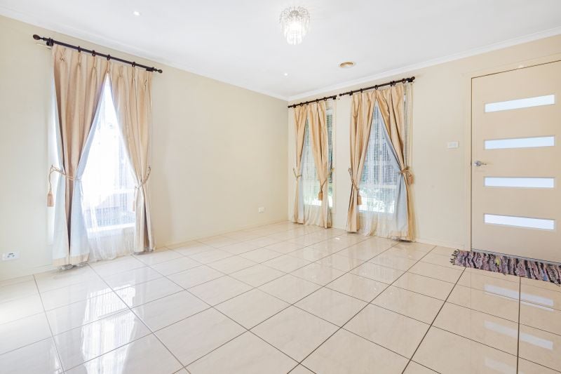 2 Manley Street, Epping