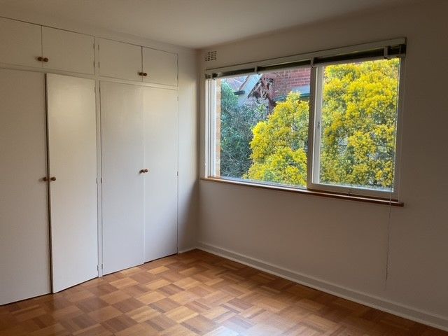 Spacious Light Filled Apartment!