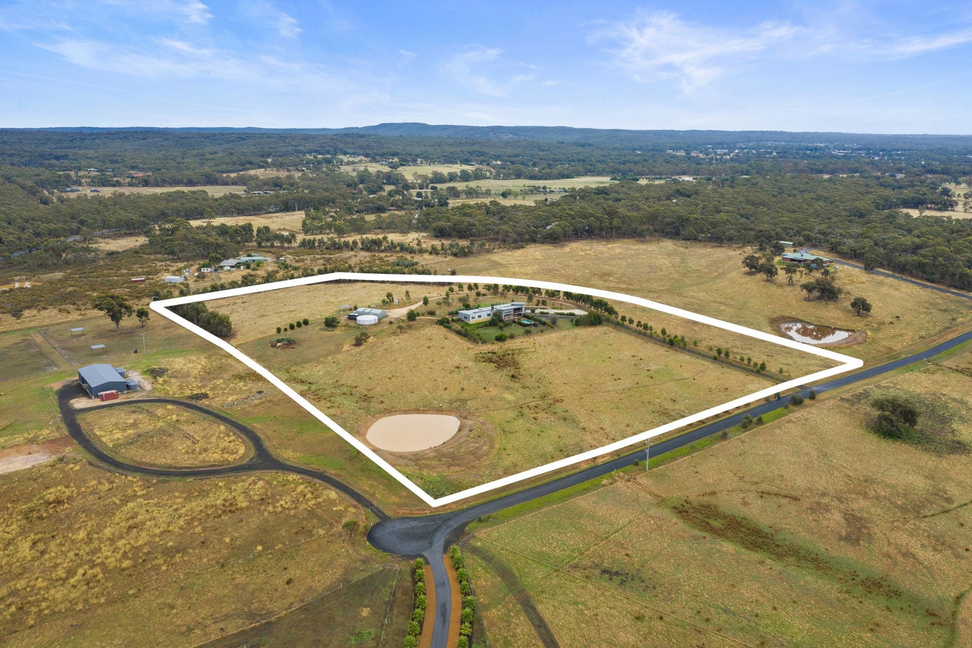 40 Three Hills Lane, Emu Creek, Emu Creek, Emu Creek - Thumbnail 3