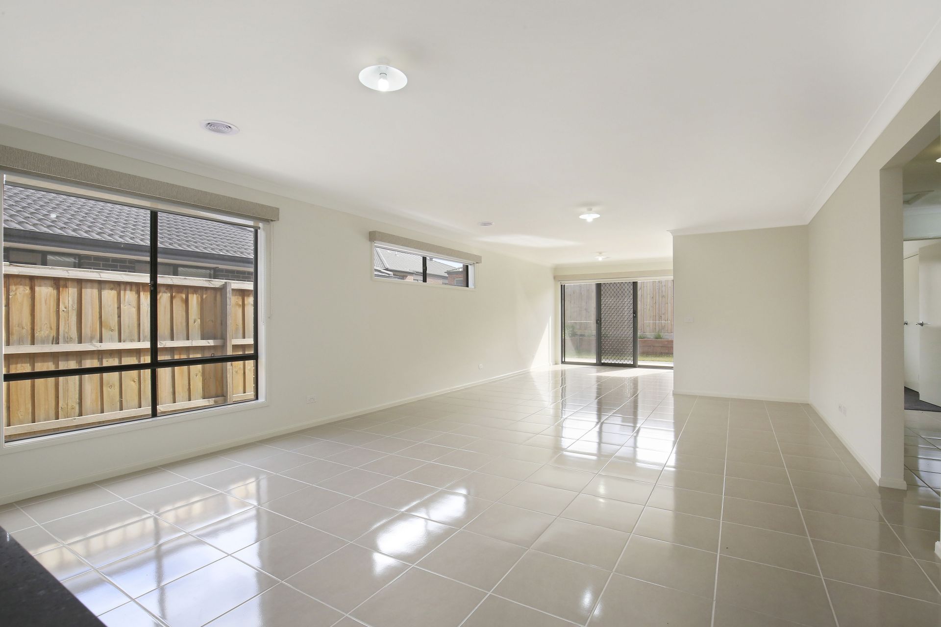 44 Strathalbyn Chase, Wollert, Wollert - Thumbnail 4