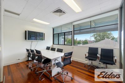REFURBISHED 1ST FLOOR OFFICE WITH 5 CAR PARKS!