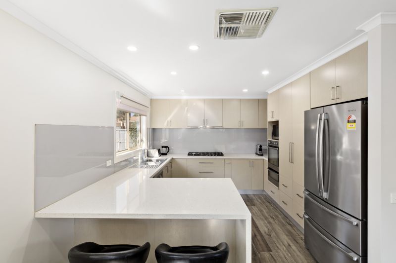 12 Amalfi Place, Epping