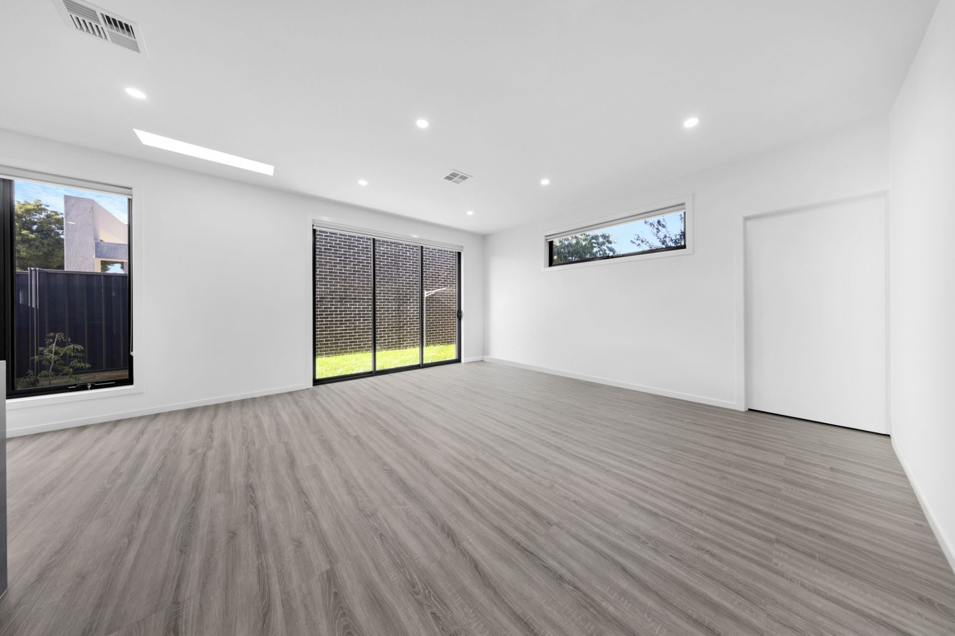 Brand New Living in the Heart of Lalor