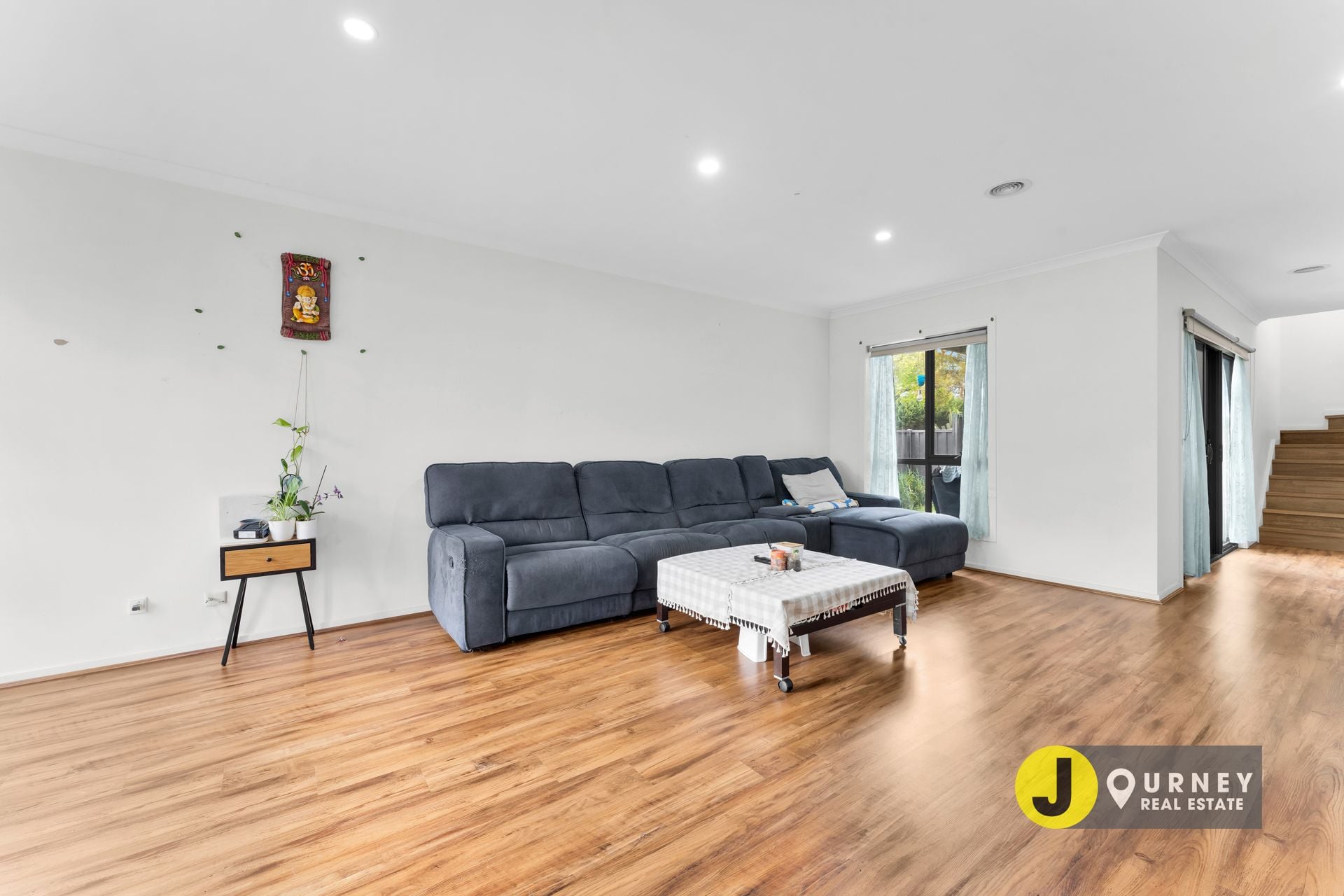 19 Barkly Street, Cranbourne VIC, Cranbourne - Thumbnail 4