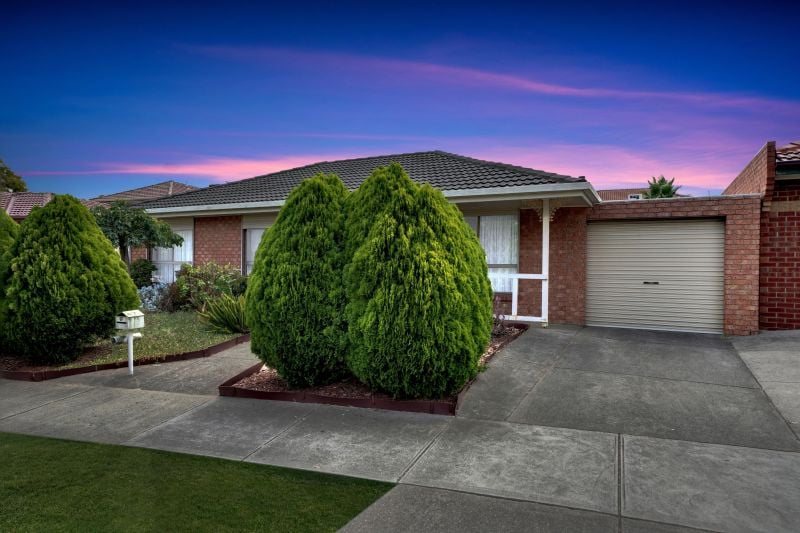 48 Hawkes Drive, Mill Park