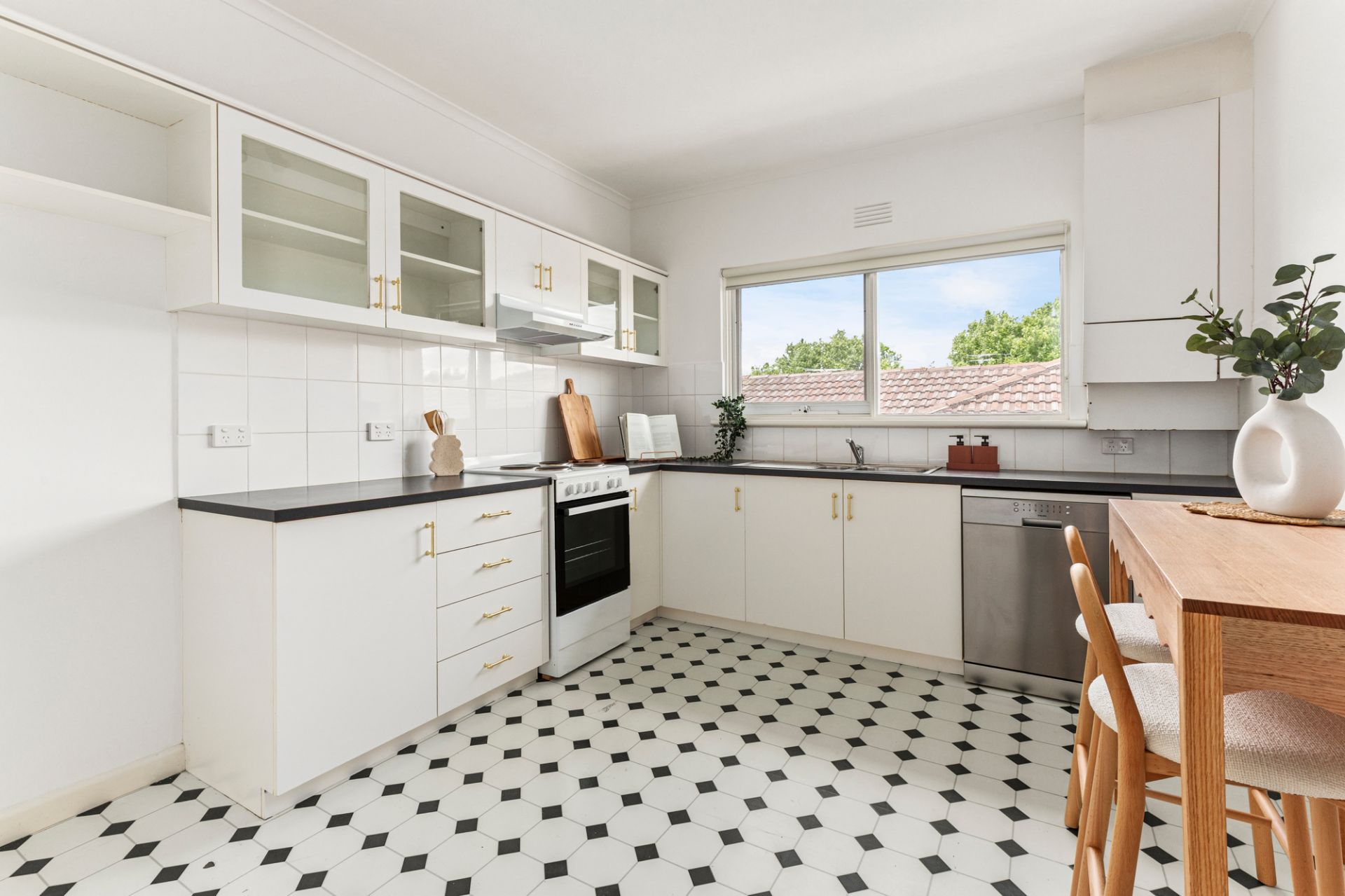 8/125 Glen Huntly Road, Elwood, Elwood - Thumbnail 6