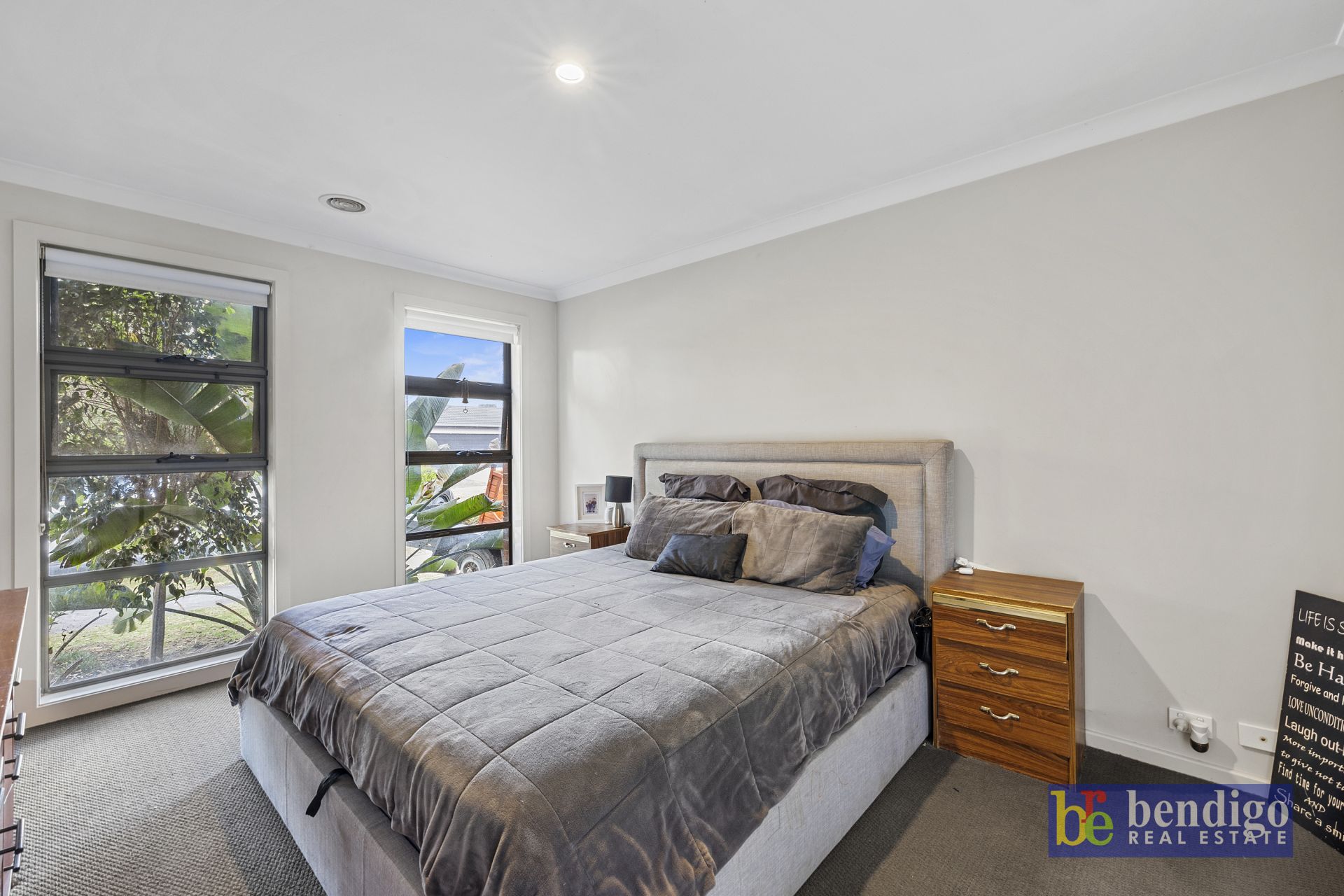 77 Greenfield Drive Epsom VIC, Epsom - Thumbnail 5